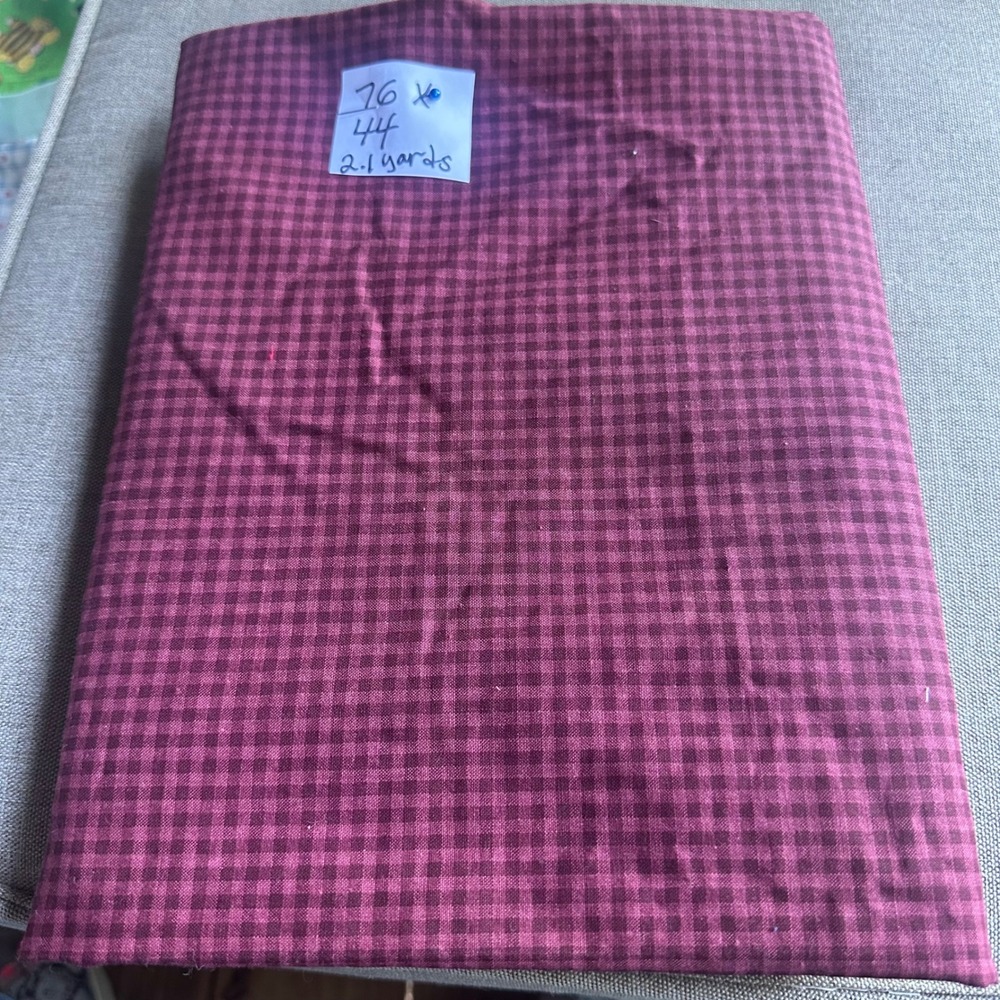 Burgundy Gingham Check Cotton Fabric 2.1 Yards x 44" Wide Quilting Sewing - Picture 2 of 3